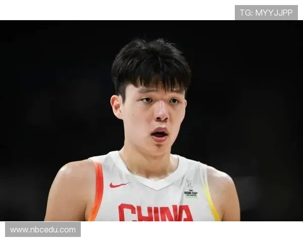 杨瀚森首秀展现潜力整体表现可圈可点弗拉格状态平平难言惊艳